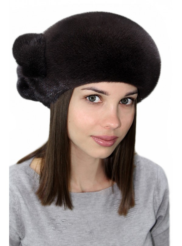 Лифттегі лесбиянкалар желіде